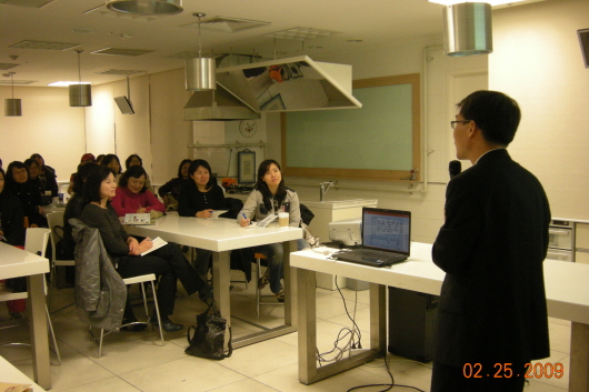 pr162_2009.02.26_2.jpg