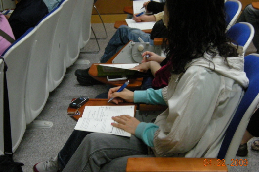 pr194_2009.04.23_2.jpg