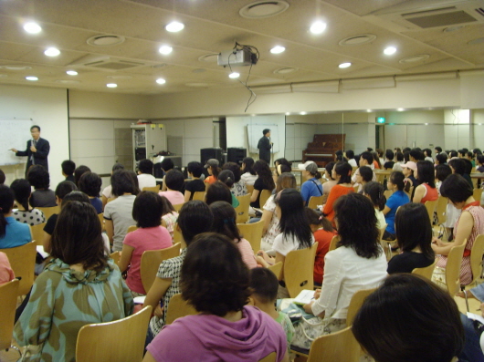 pr028_2008.08.25_2.jpg